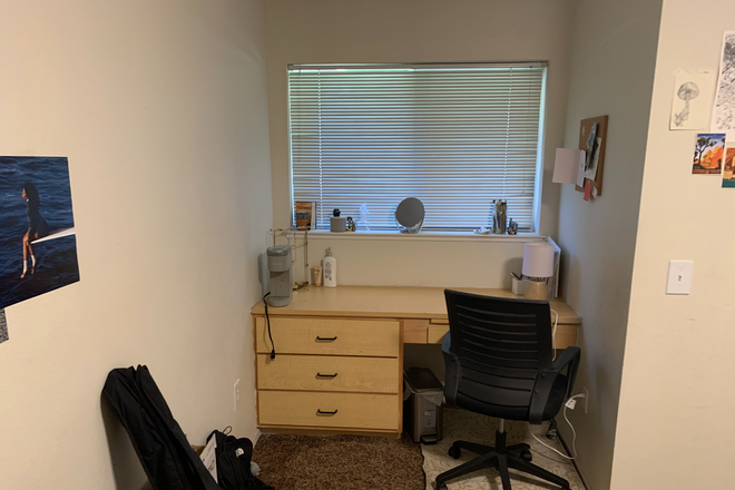 pics of bedroom - Ducks Village Apartments