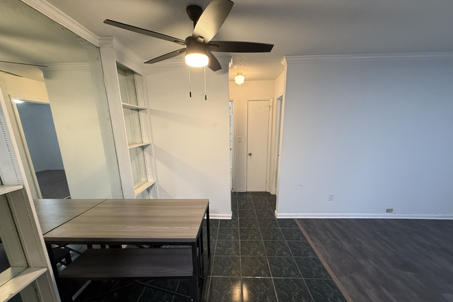 Dinning Room - LePointe Condominiums