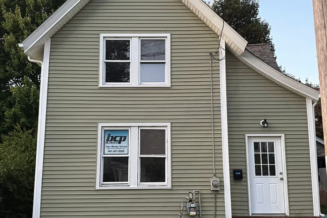 outside of home - Newly Remodeled 3 bedroom PLUS Private office or 4th bedroom-close to Brown & Miriam