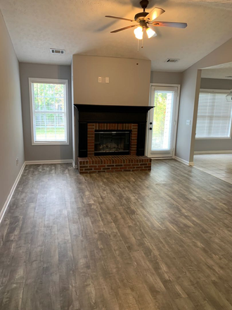 Photo - 2155 Herndon House