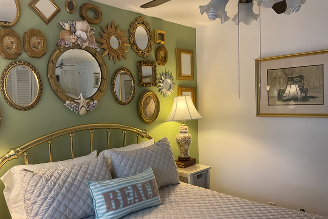 Photo - Room and private bathroom for rent House