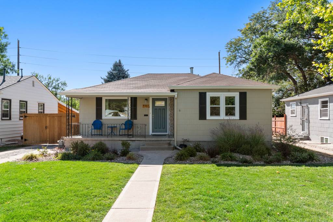 Front - Adorable 4 bedroom. Close to DU and Slavens K-8. Big fenced in yard. Huge 2 car garage. New carpet!
