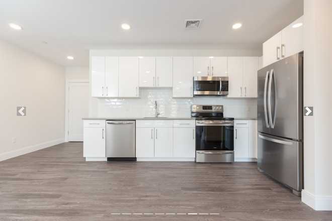 Kitchen - Beautiful Modern 3 Bed 2 Bath in South End
