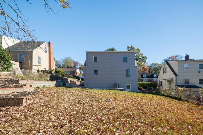 back yard - Bright 3BR/2BA Hyattsville Duplex — $2600/month — Available Now Duplex