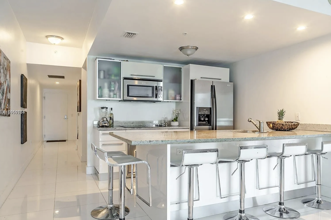 Kitchen - Latitude on the River Condo