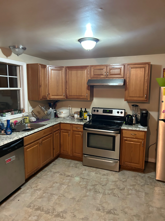 Kitchen 1 - Great house across from metro with big yard