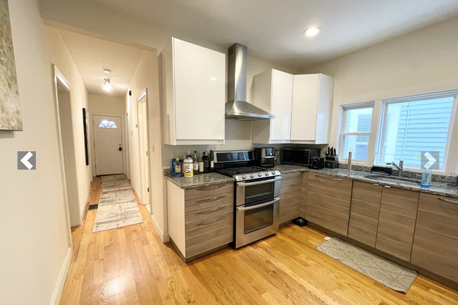 kitchen - Stunning, Renovated 3 Bed / 1 Bath w/ Laundry in unit available 9/1/24!! Apartments