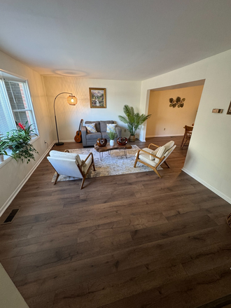 Living room 2 - 1207 COWPENS AVENUE House