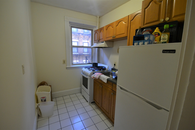 Kitchen - Affordable 2 Separate Bedrooms Renovated and updated  in Fenway area 9/1   No FEE