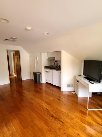 Kitchenette - Partially furnished 1BR apt-Pretty Brook Rd-Princeton