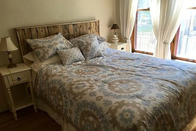 Available Bedroom for Sublease - CURRENTLY AVAILABLE Bedroom Sublease for Remainder of the Year and Spring 2026 House