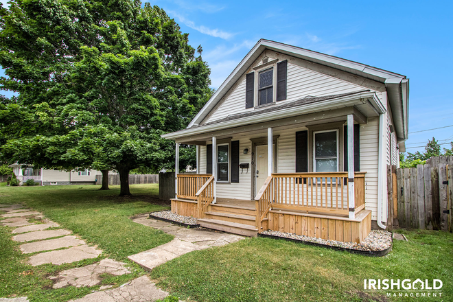 Front of home - 910 East Miner Street