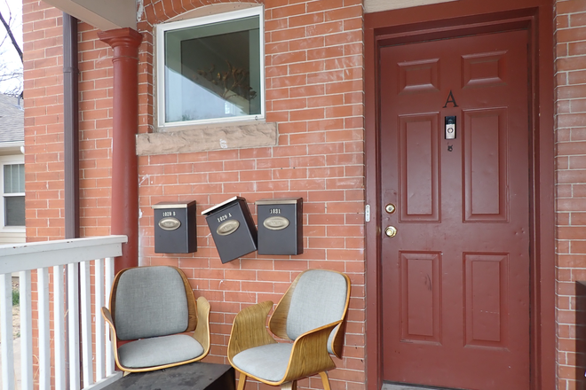 Entrance - Apartment A (1 BR 1 BA summer sublet ), PRICE NEGOTIABLE