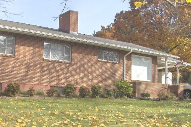 - 3 Bedroom 1 Bath House