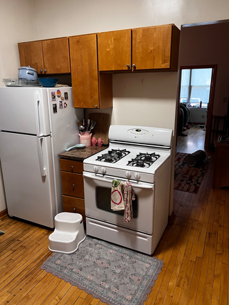 Kitchen - Cozy Shared Space Close to East Campus Apartments
