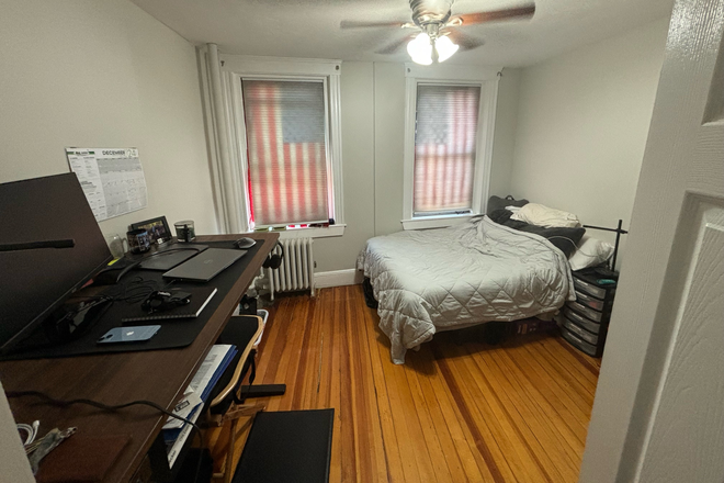 . - PRIME LOCATION IN BOSTONS NORTH END 3 BEDROOM FOR 9/1/25 Apartments
