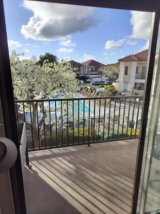 Patio - 24 September | Large Master bedroom suite | Great for couples / doubles