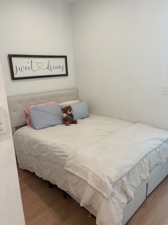 Bedroom area - Summer Sublet Apartments