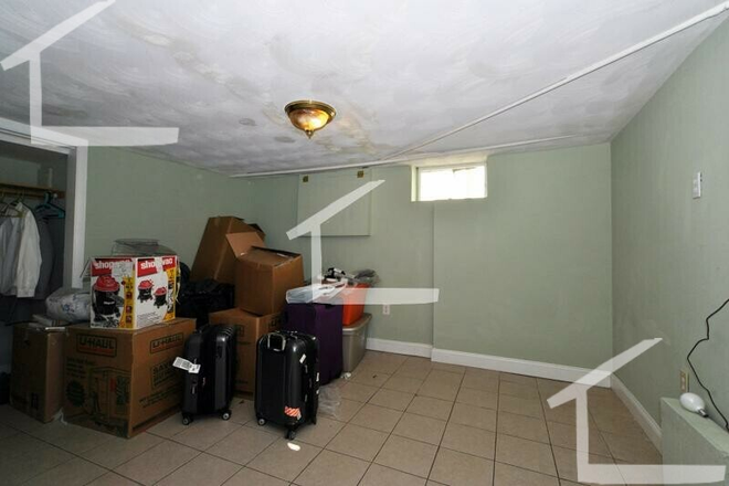 Kitchen - Awesome apartment available on Pratt St!! 9/1/25 laundry in unit!!