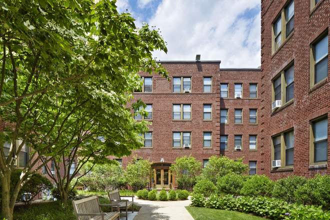 Terry Terrace - Spacious 1BR at Terry Terrace - Includes Dishwasher & Steps to Harvard Yard/Labs!