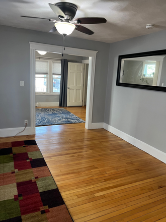 Dining Room - 2 bed / 1 bath in Medford Hillside (Tufts) with 2 driveway parking spots Condo