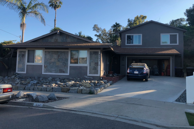Home - Studio Clairemont Apartments