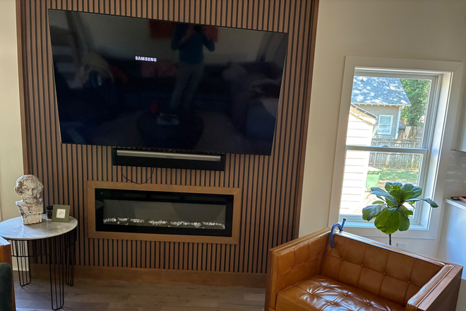 Fireplace TV room - Brand new home with massive bedroom suite Kirkwood/edgwood