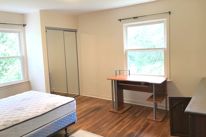 Bedroom - Furnished room-Red Hill Rd-Princeton House