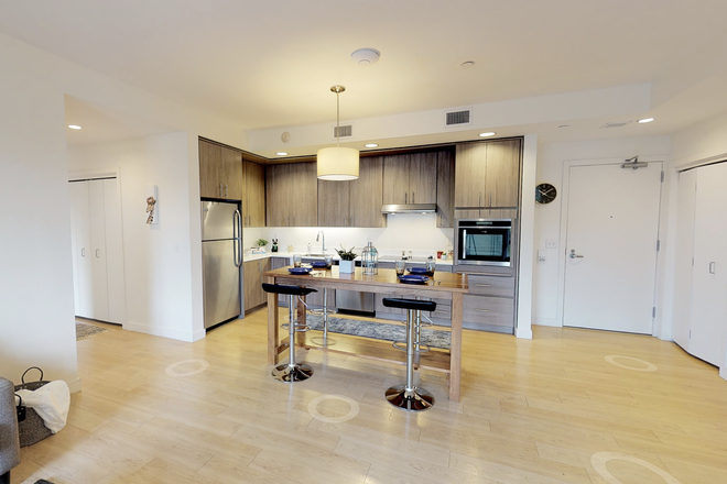 kitchen - Kendrick Place Downtown Amherst Apartments