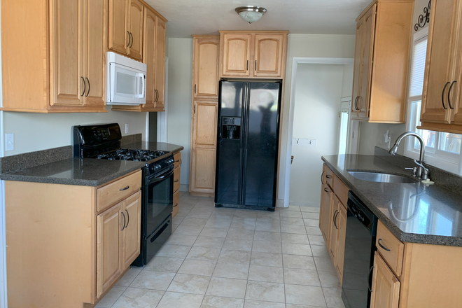 Kitchen - Perfect Student/Roommate Setup! 3-Bed/2-Bath in Millcreek – ALL Utilities & Internet Included! Apartments