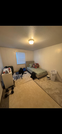 Room 2 - Crestview Apartments