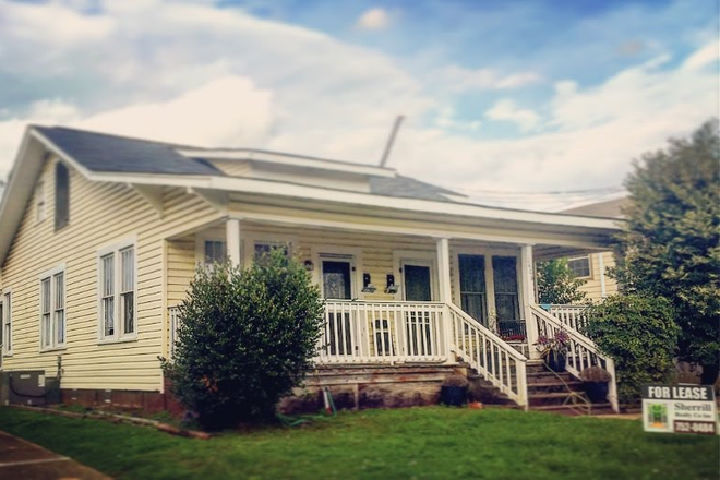 1408 8th Street Outside View - 1408 8th Street, Apt. C