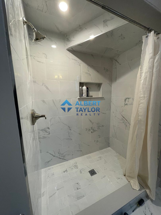 Sample Bathroom - Beautiful 4 bed 2 bath located on Hillside Street!! Apartments