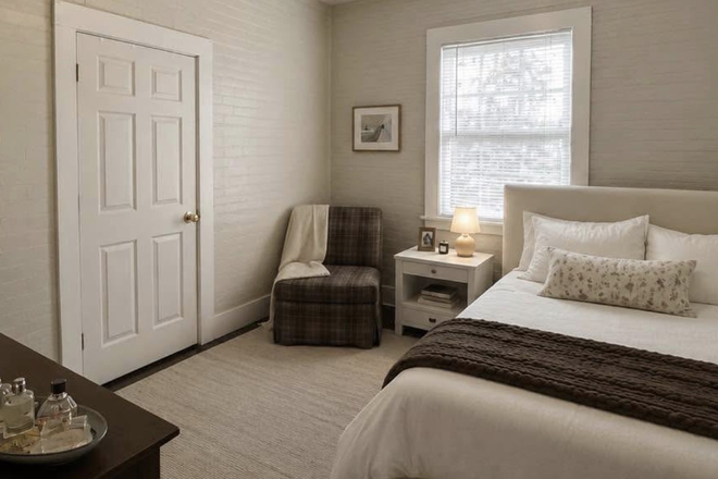 bedroom, changed the furniture. - THE SUMMIT Apartments
