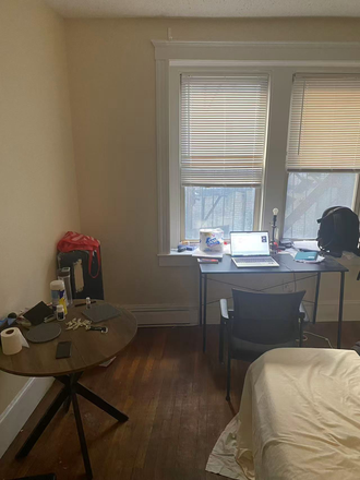 Bedroom - Star Realty Apartments