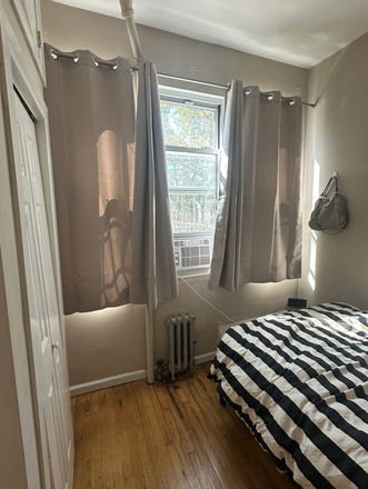 Bedroom - Private bedroom in the East Village for Spring Semester Apartments