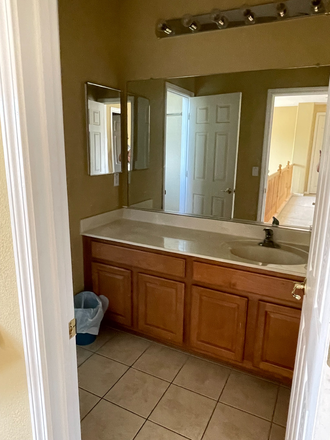 Bathroom - 5 bedrooms 3 bath 2 car garage House