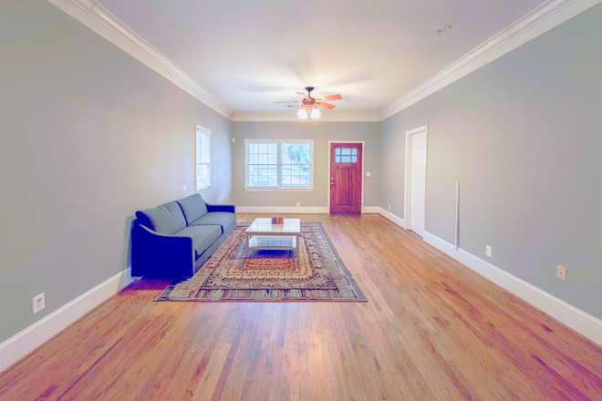 living room - Detached 4BR Reynoldstown Bungalow | Fenced Yard, Parking, BeltLine & MARTA House