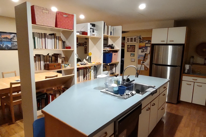 Shared kitchen - Furnished Room-Pine St-Princeton House
