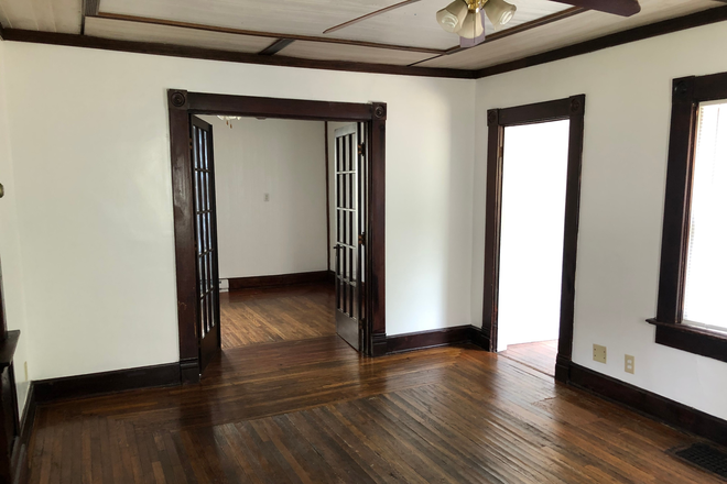 Downstairs living room - The Nut House