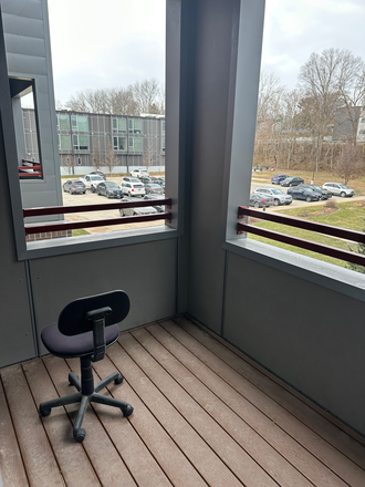 Outside courtyard view from patio - Riverview West Apartments