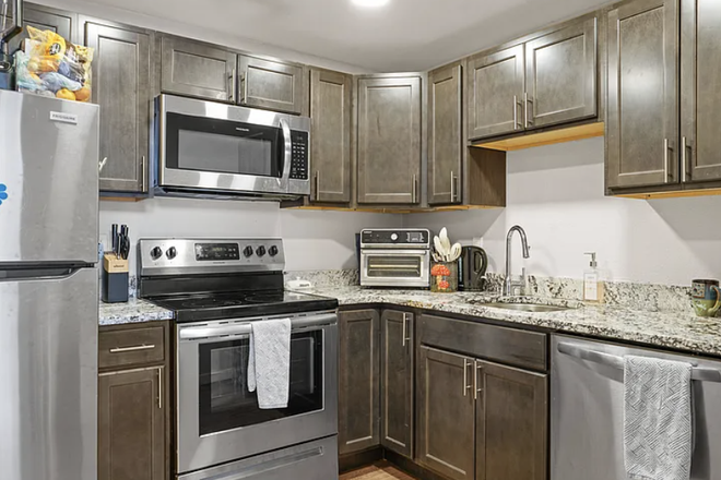 Unit Kitchen - 891 Exchange Apartments