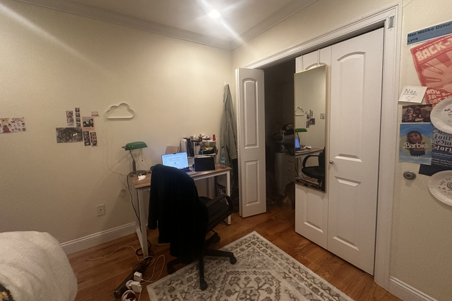 Bedroom - Brownstone Apartment at Symphony