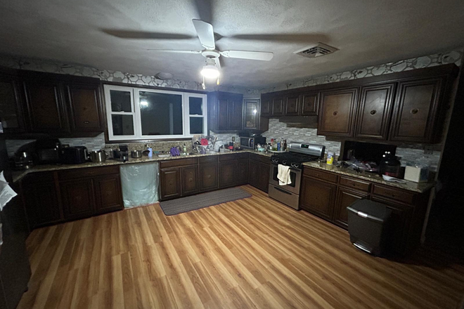 Kitchen - 322 Kenrick Street House - 5 bed / 4 bath - looking for one tenant