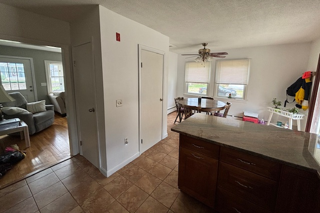 Kitchen 1 - 3BR House close to Amherst