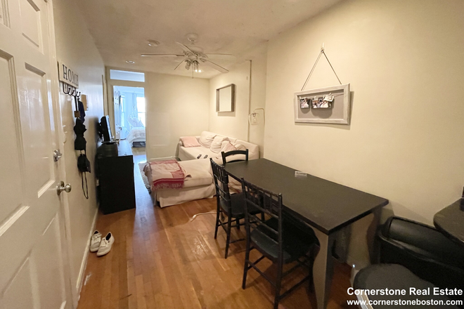 Call NOW for showings! 617-236-8600 - COLUMBUS AVE - *75% OFF FEE* LRG BROWNSTONE 4BR/1BA W/ LNDRY IN BLDNG, RNTL PRKNG AVAIL *9/1/2026* Apartments