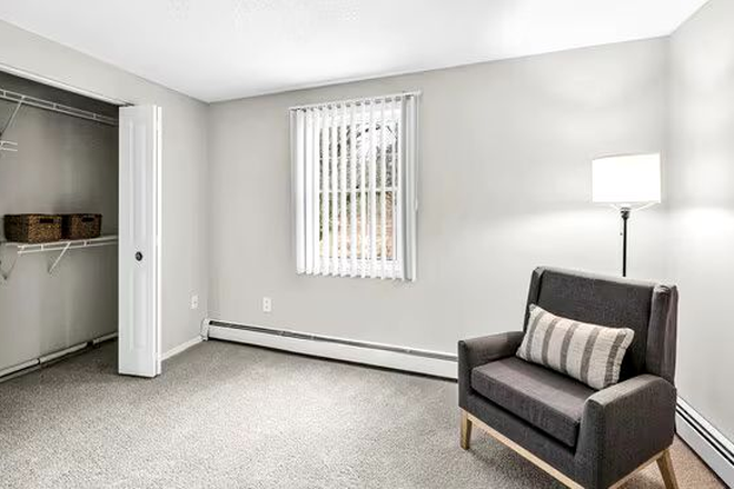 Hall - Sugarloaf Estates Apartments