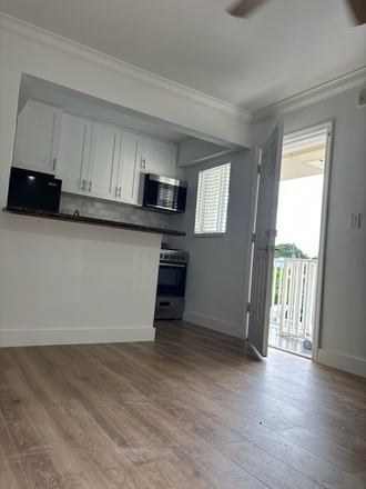 Photo - 1 Bedroom Downtown Coral Gables and 3.7 miles from UM Apartments