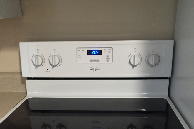 New Stove - Creekside Apartments