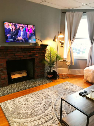 . - Amazing 1Bd 1Bth w/ Heat & Hot Water included ! Available 1/1/2025 Apartments